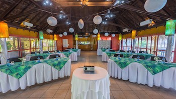 Sanctuary Rarotonga-On The Beach - Adults Only
