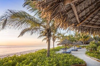 Breezes Beach Club & Spa