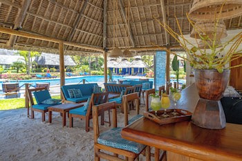 Breezes Beach Club & Spa