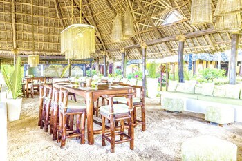 Breezes Beach Club & Spa