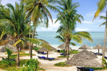 Breezes Beach Club & Spa