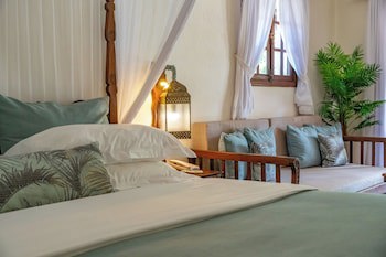 Breezes Beach Club & Spa