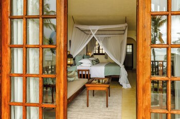 Breezes Beach Club & Spa