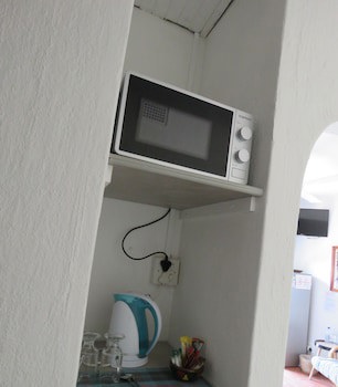 Beachcomber Bay - Guest House