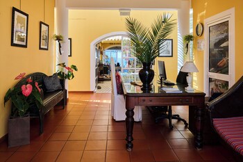Inn & Art Madeira