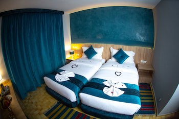 Hotel Karam Palace