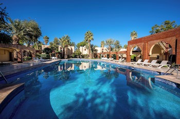 Hotel Karam Palace