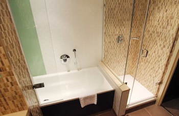 Crowne Plaza Reading East, An Ihg Hotel