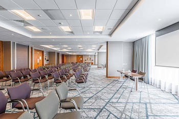 Crowne Plaza Reading East, An Ihg Hotel