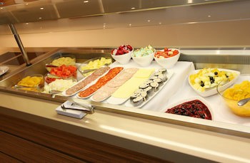 Crowne Plaza Reading East, An Ihg Hotel