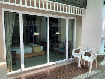 Al's Resort