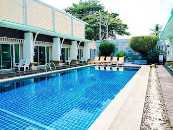 Al's Resort