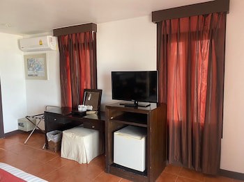 Al's Resort