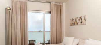 Atlantis City Hotel