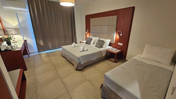 Atlantis City Hotel