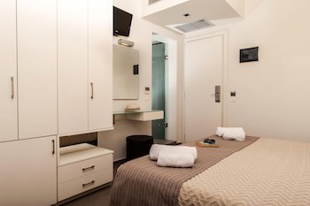 Atlantis City Hotel