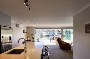 Marsden Lake Resort Central Otago