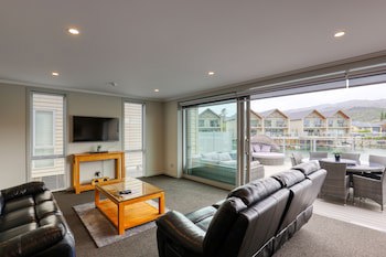 Marsden Lake Resort Central Otago