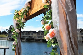 Marsden Lake Resort Central Otago