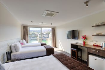 Marsden Lake Resort Central Otago
