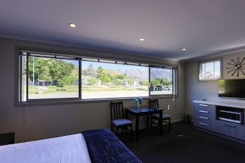 Marsden Lake Resort Central Otago
