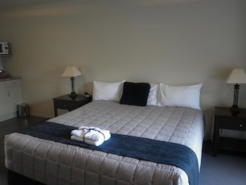 Executive On Fenton