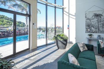 Portside Hotel