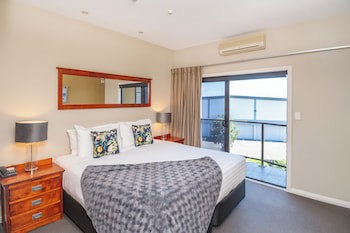 Portside Hotel