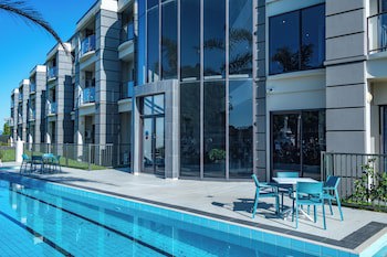 Portside Hotel