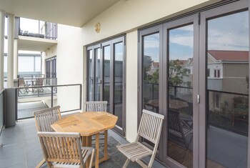 Portside Hotel