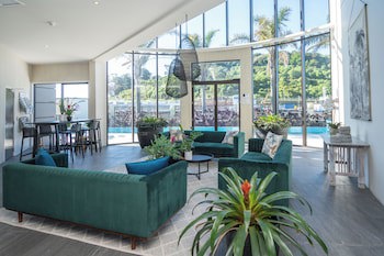 Portside Hotel