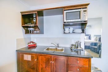 Aotea Motor Lodge