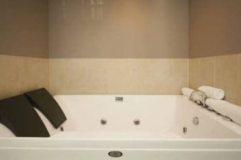 Aotea Motor Lodge