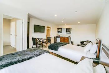 Aotea Motor Lodge