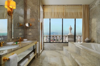 Sheraton Batumi Hotel