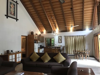 First Landing Beach Resort And Villas