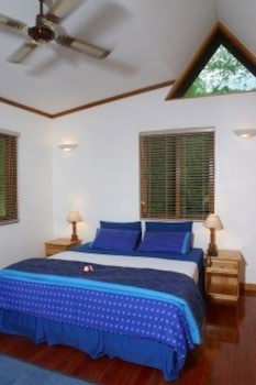 First Landing Beach Resort And Villas