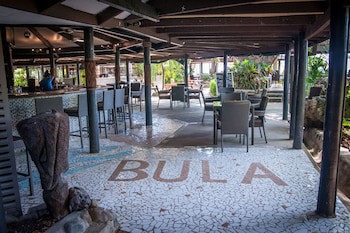 First Landing Beach Resort And Villas