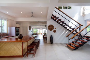 First Landing Beach Resort And Villas