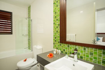 First Landing Beach Resort And Villas