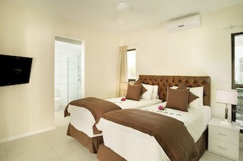 First Landing Beach Resort And Villas