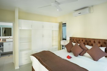 First Landing Beach Resort And Villas