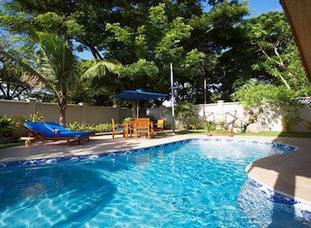 First Landing Beach Resort And Villas