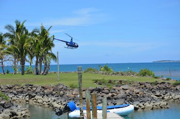 First Landing Beach Resort And Villas