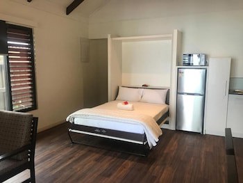 First Landing Beach Resort And Villas