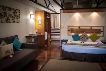 First Landing Beach Resort And Villas