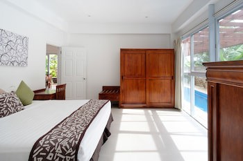 First Landing Beach Resort And Villas