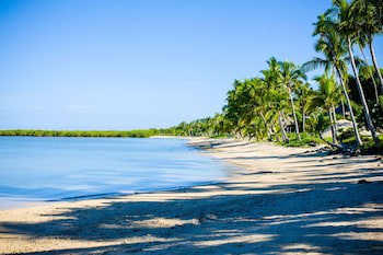 First Landing Beach Resort And Villas