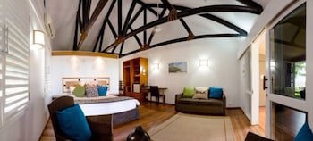 First Landing Beach Resort And Villas
