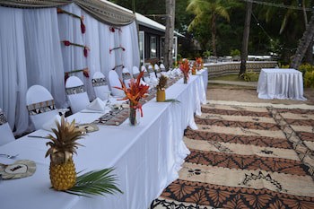 First Landing Beach Resort And Villas